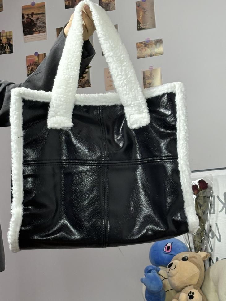 Bags |  Womens Black Large Faux Fur Trim Boxy Tote Bag Accessories Bags